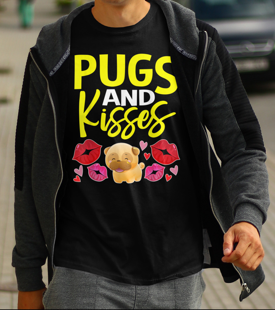 Pugs And Kisses Valentine For Girls Pug Lovers T-Shirt