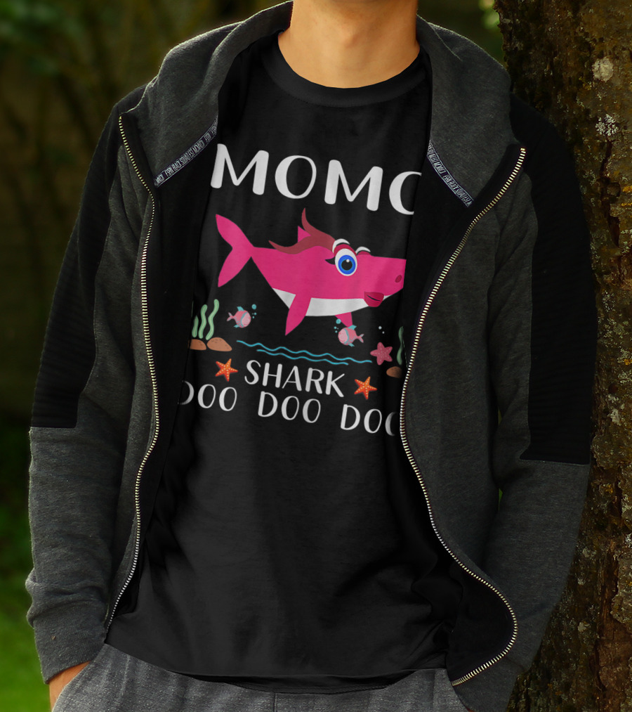 Momo Shark Doo Doo Doo Grandma T-Shirt
