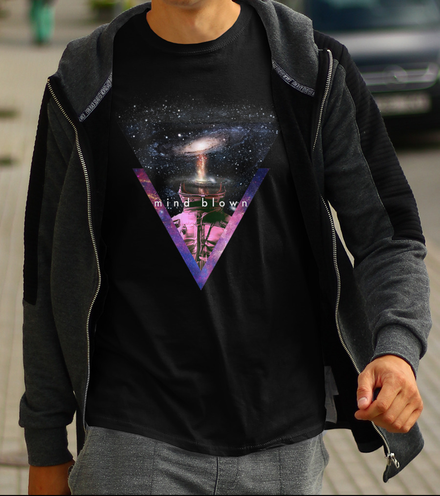 Mind Blown Vaporwave Astronaut Helmet Galaxy Explosion T-Shirt