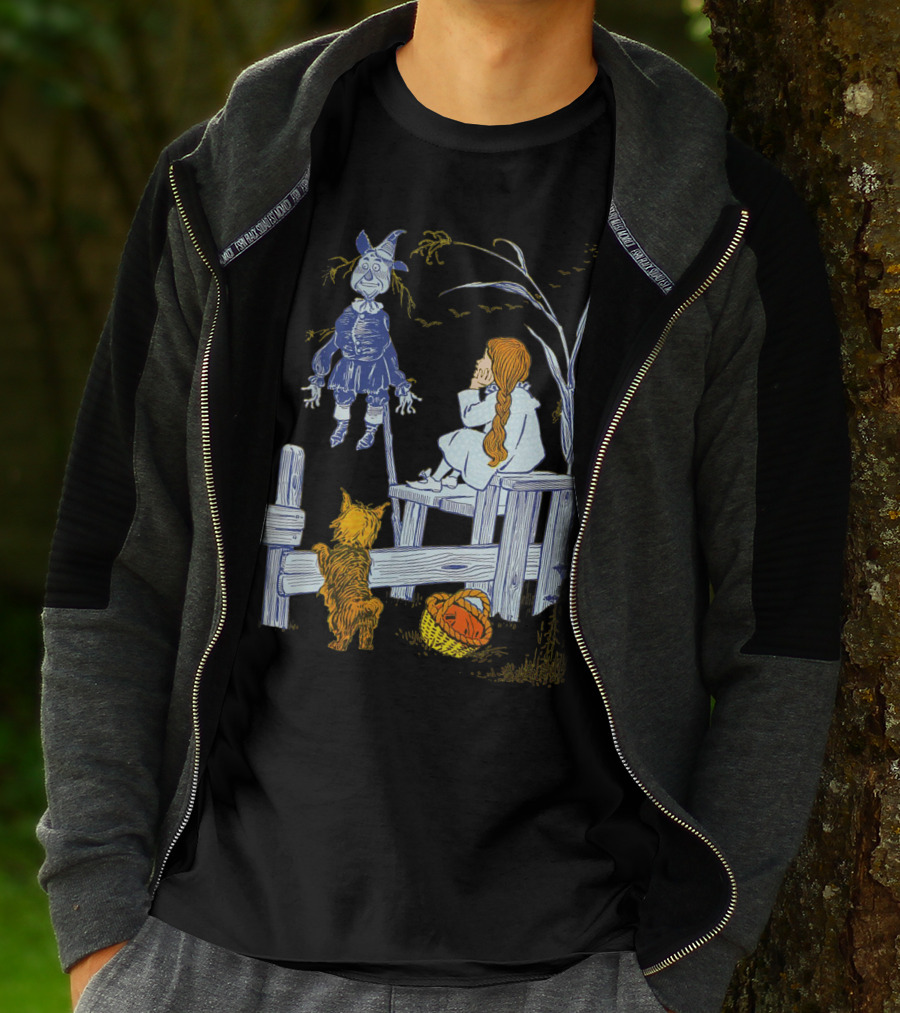 Land Of Oz Classic Scarecrow With Toto And Wizard Themes T-Shirt