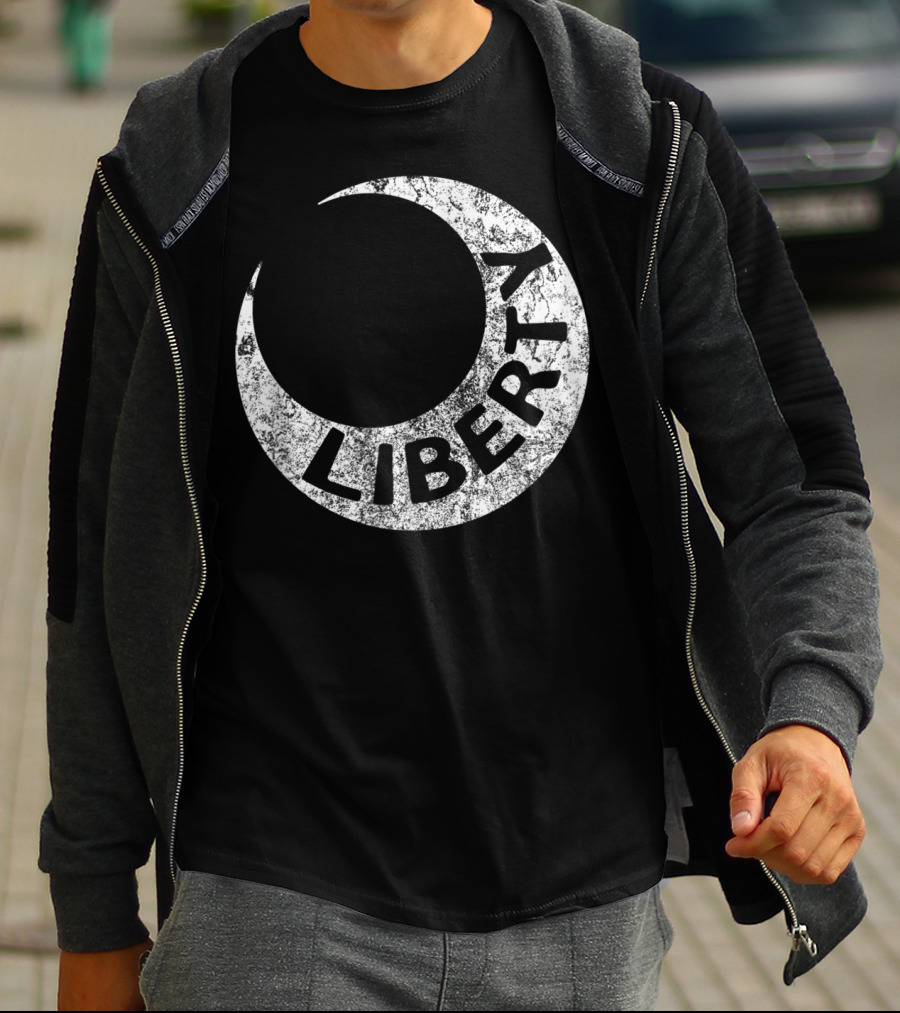 Liberty Moultrie Flag Of Defiance Classic Crescent T-Shirt