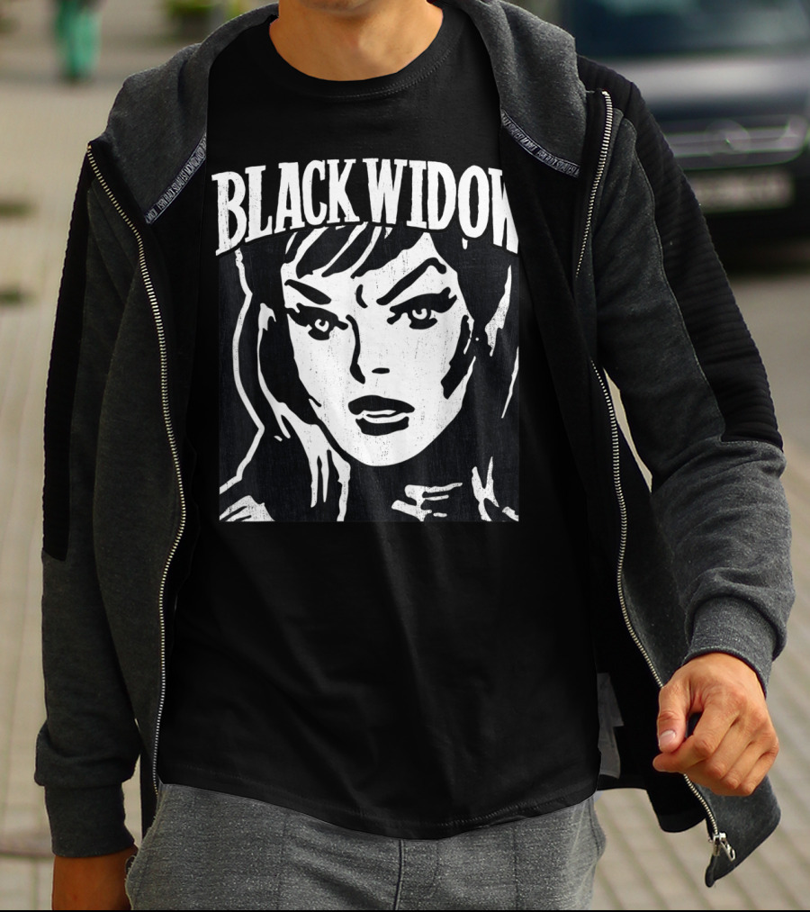 BLACK WIDOW Classic Marvel Comic Closeup T-Shirt
