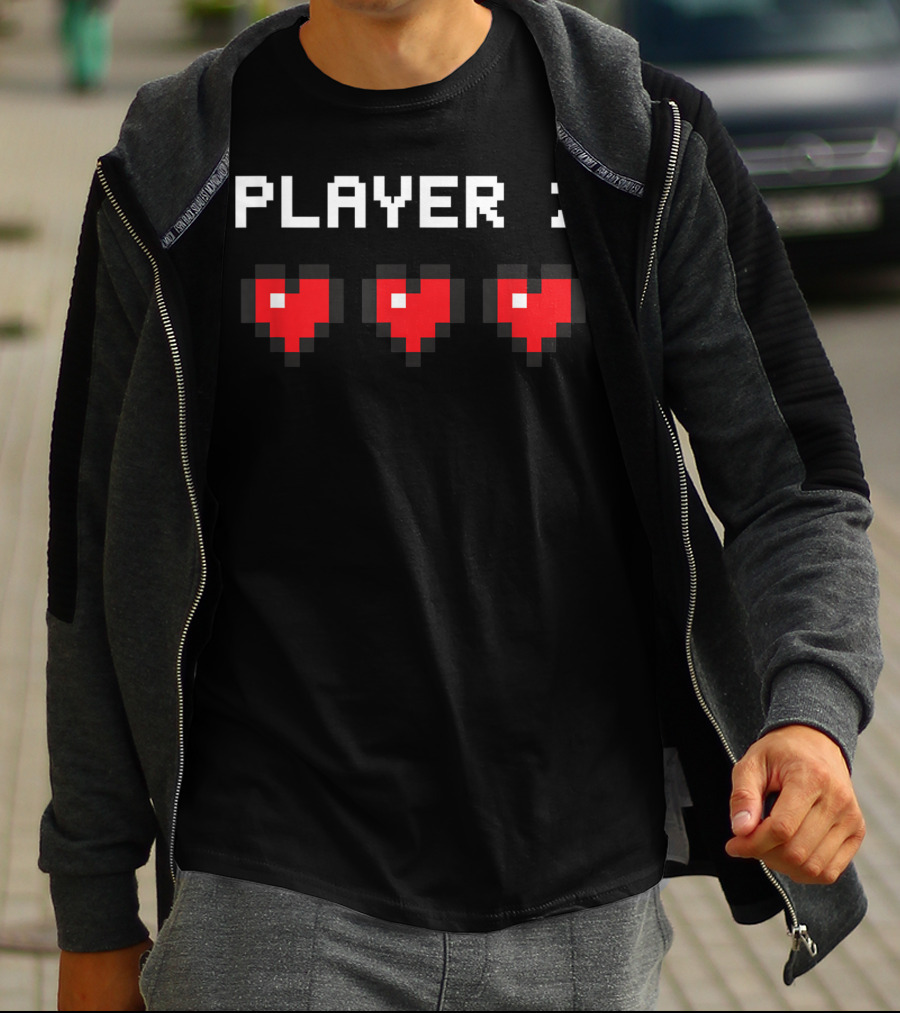 Player 2 Pixel Hearts Vintage Video Game Classic T-Shirt