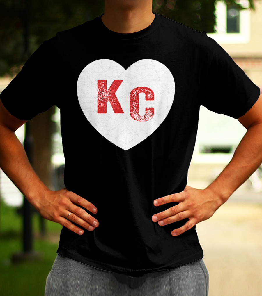 Vintage Red KC Heart Kansas City Love T-Shirt