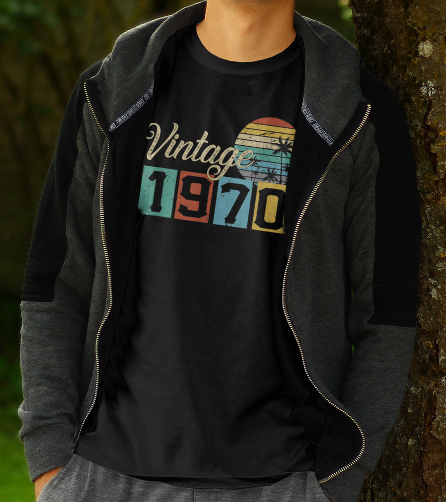 Vintage 1970 Sunset Birthday Classic 19 T-Shirt