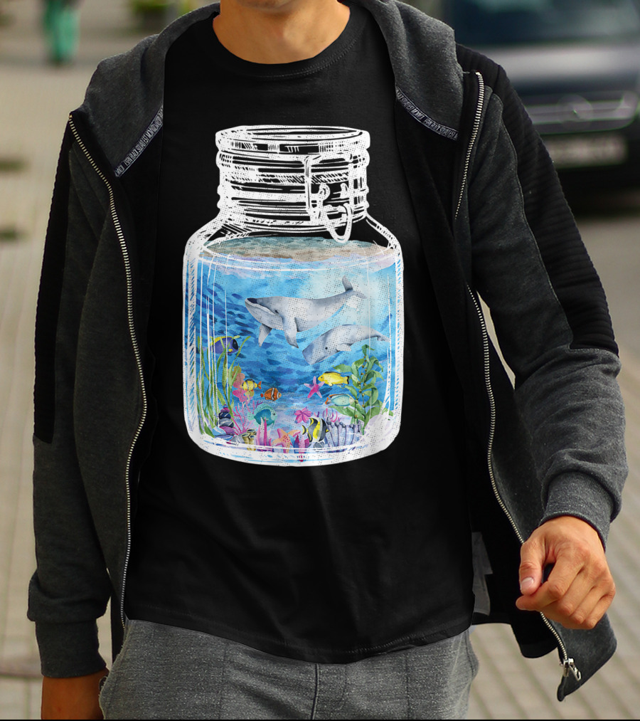 Underwater Terrarium Ocean Fish Whales In Glass Jar T-Shirt