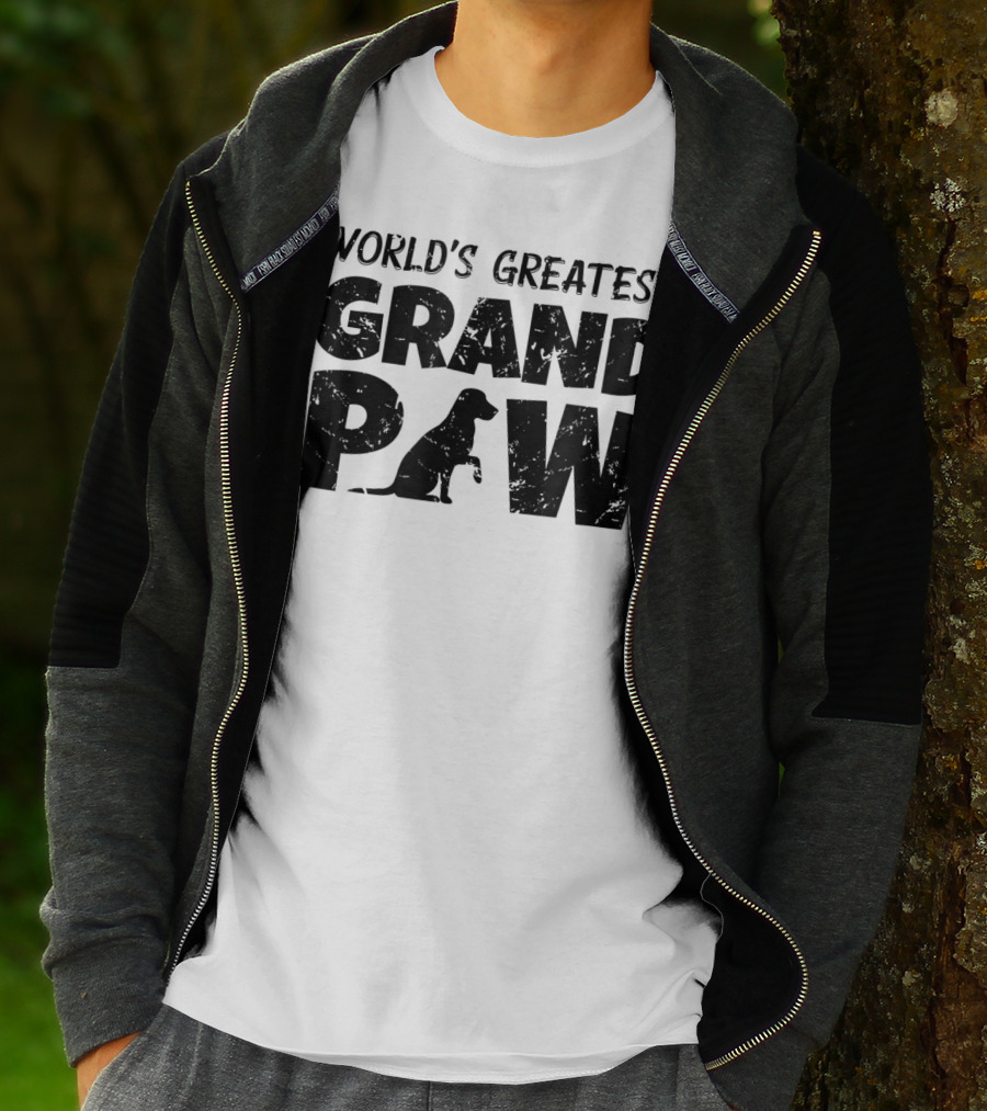 World's Greatest Grand Paw Labrador Retriever T-Shirt