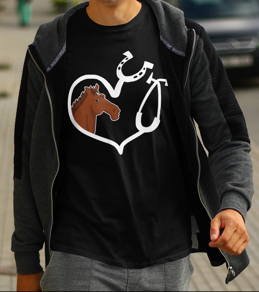 Cute Horse Heart Vet Tech QW T-Shirt