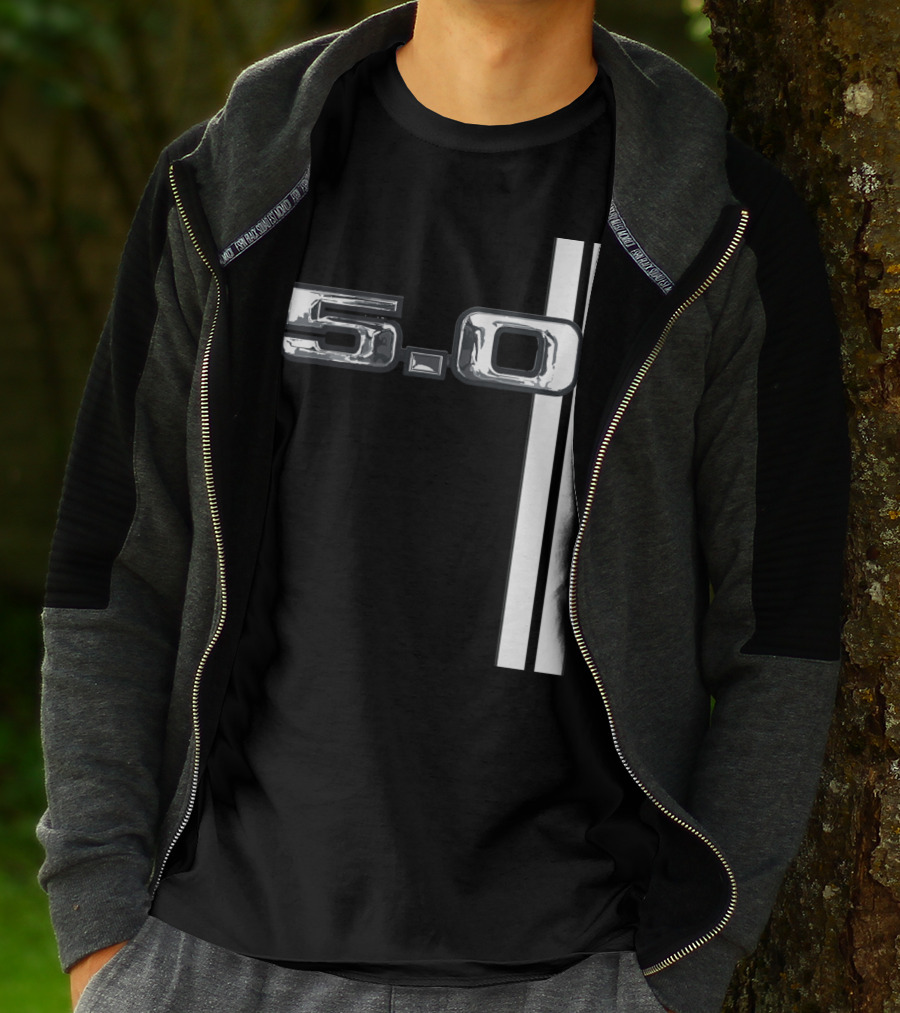 5.0 Racing Stripe Classic Car T-Shirt