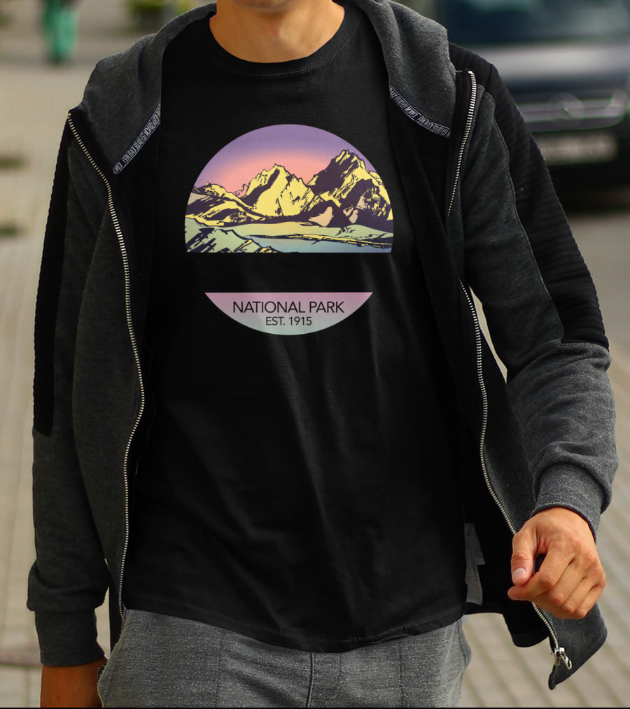 Rocky Mountain National Park Est. 1915 Retro Vintage Rocky Mountain T-Shirt