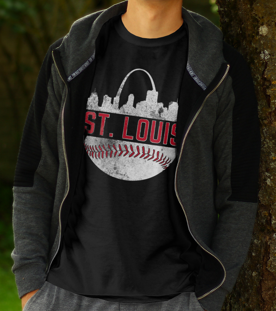St. Louis Vintage Skyline Baseball Fan T-Shirt