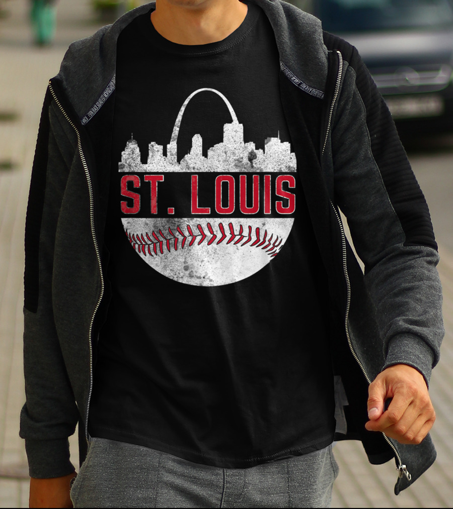 St. Louis Vintage Skyline Baseball Fan T-Shirt