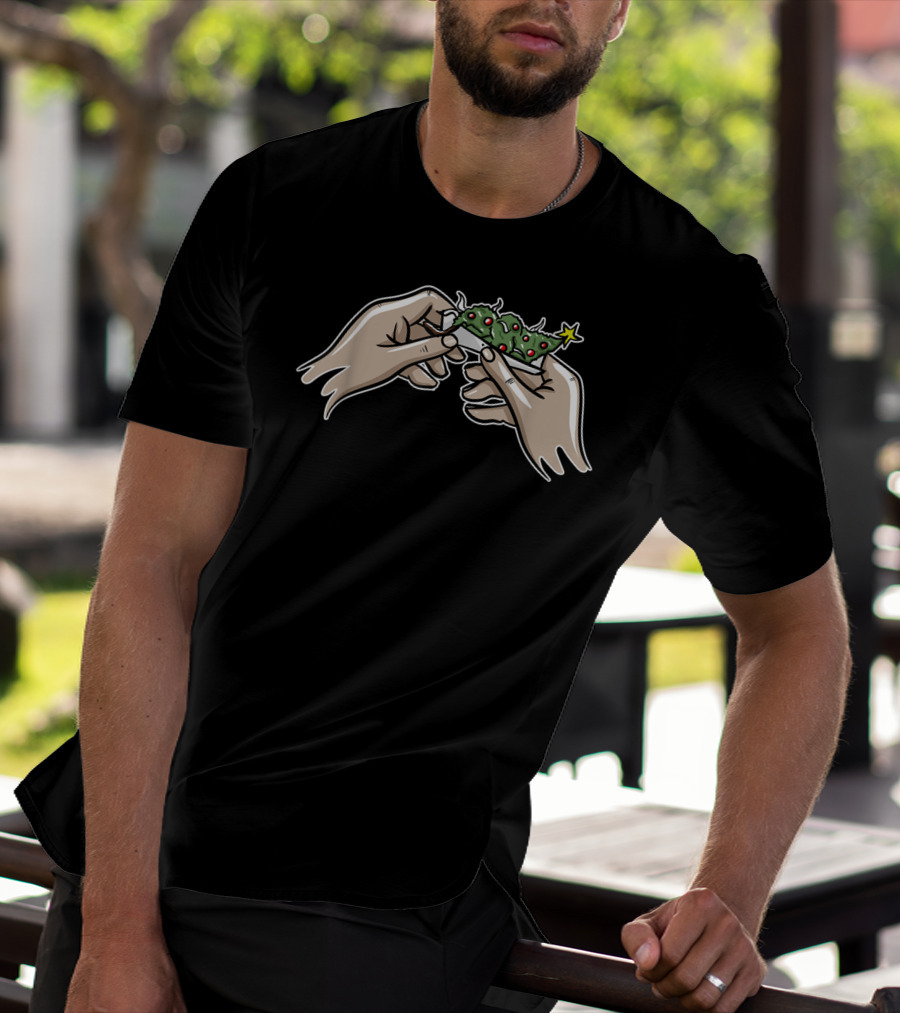 Weed Marijuana Xmas Tree Ornaments Hands Rolling Christmas T-Shirt
