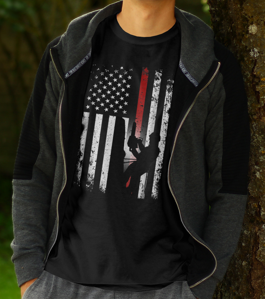 Patriotic Arborist Distressed American Flag With Climber And Chainsaw T-Shirt