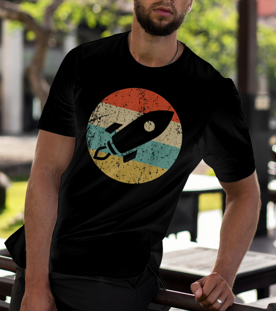 Astronau Vintage Space Ship Retro Rocket Stripes T-Shirt