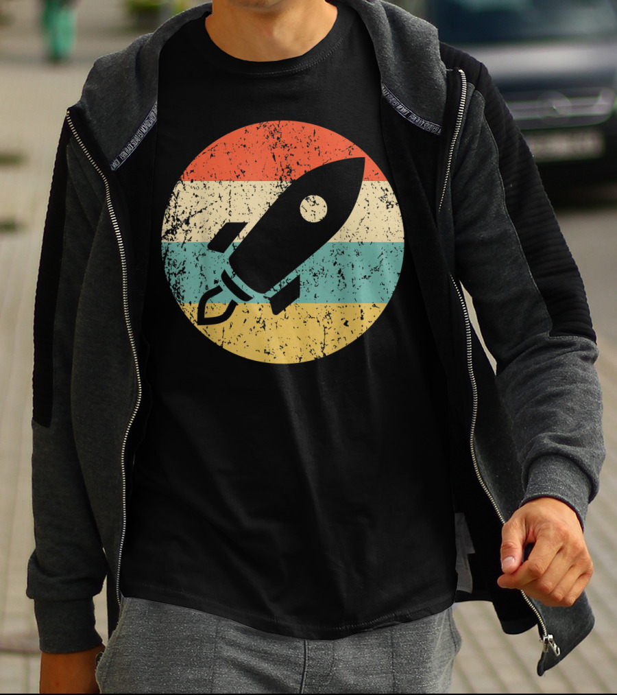 Astronau Vintage Space Ship Retro Rocket Stripes T-Shirt