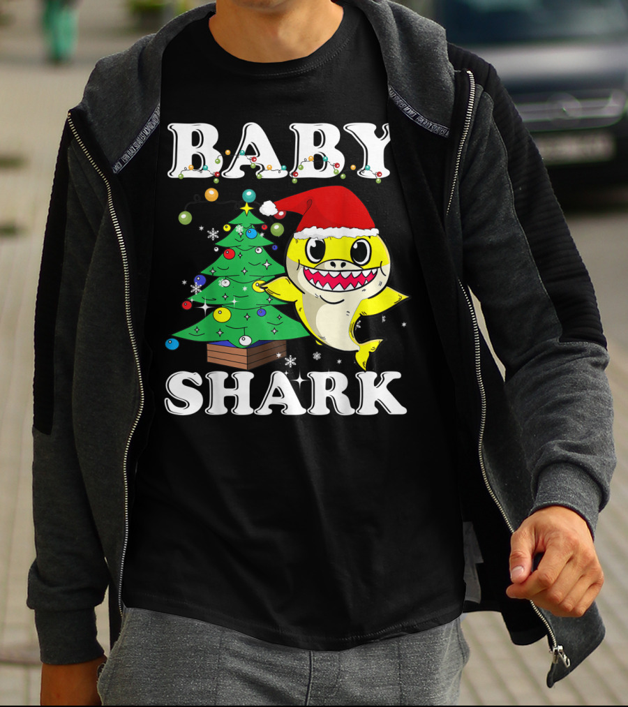 Baby Shark Christmas Tree Santa Hat T-Shirt