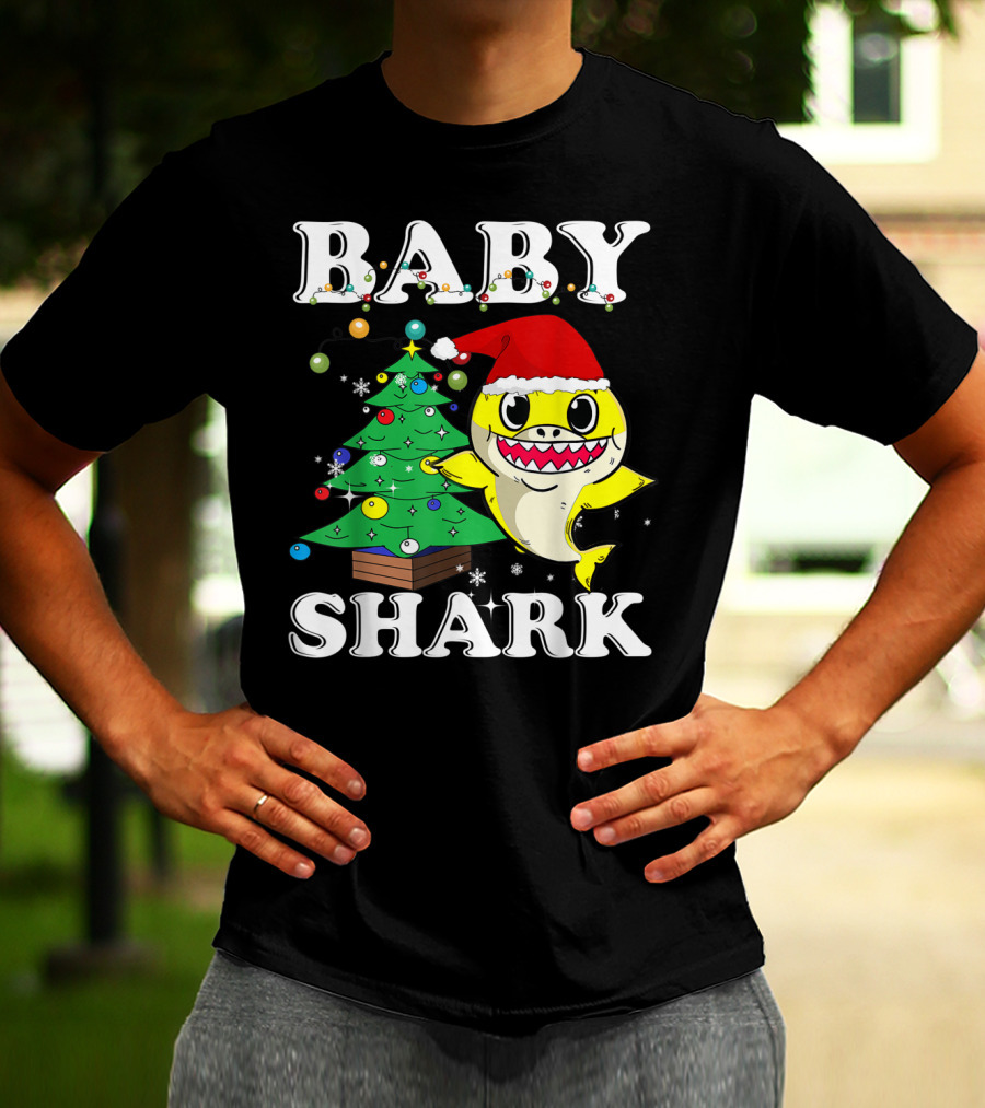Baby Shark Christmas Tree Santa Hat T-Shirt