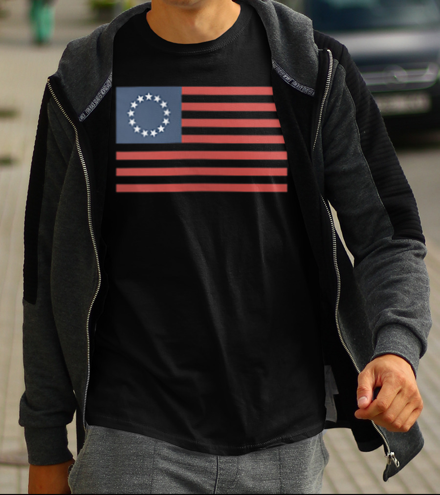 Betsy Ross American Revolution Faded Thirteen Stars Flag T-Shirt