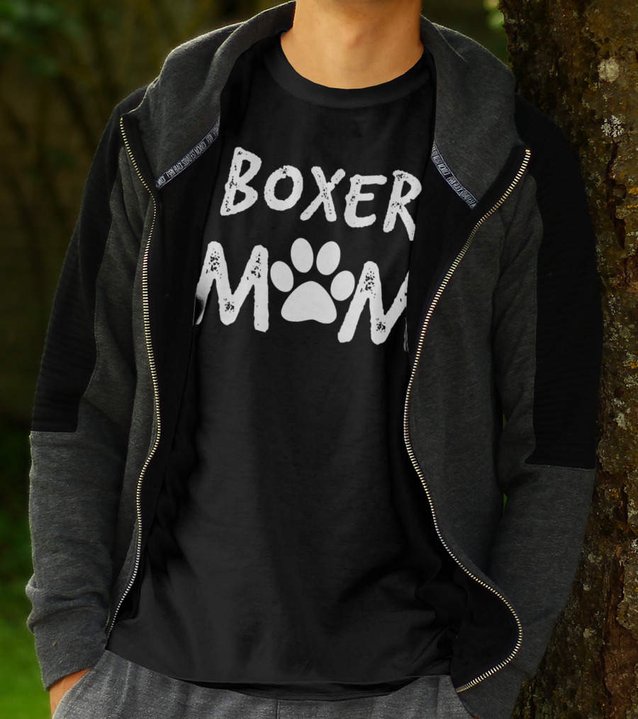 Boxer Mom Paw Prints T-Shirt