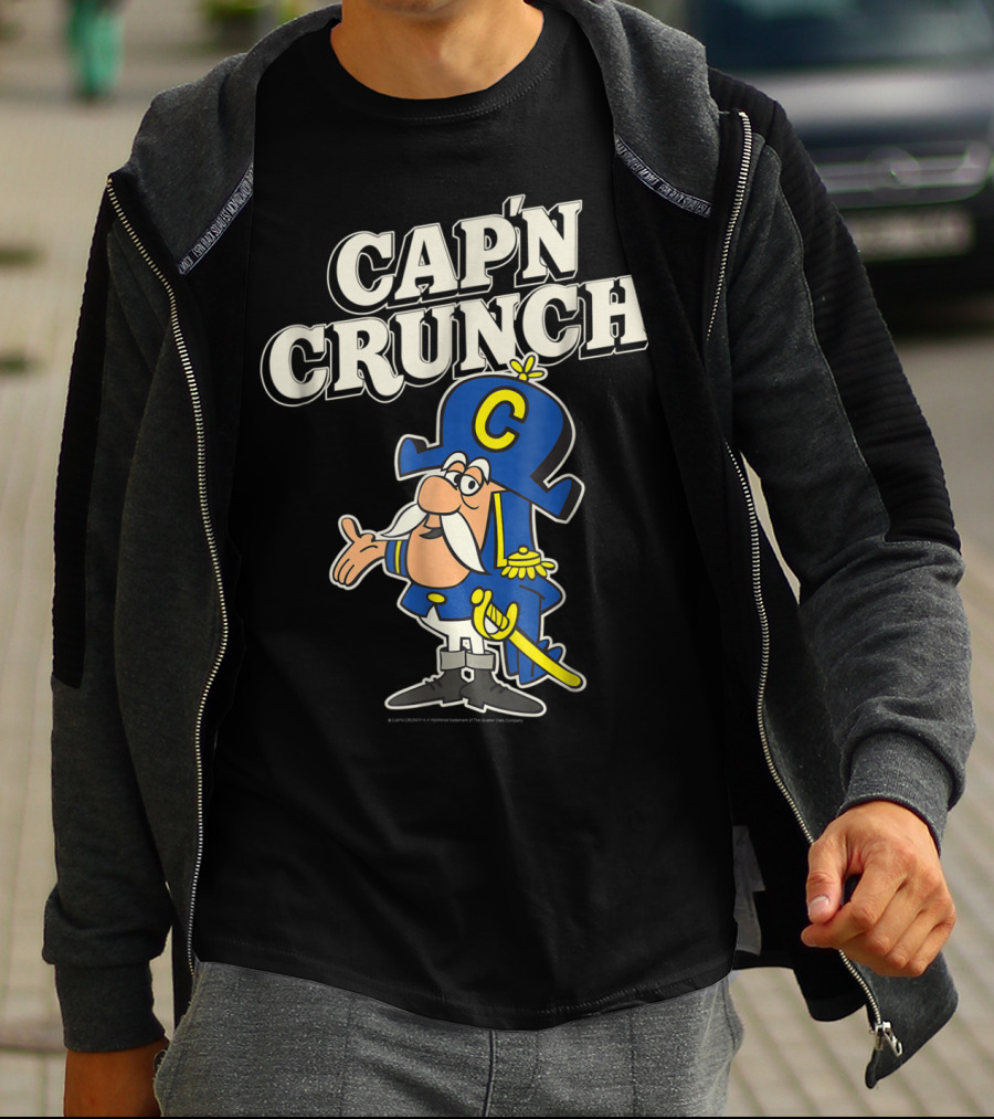 Cap'n Crunch Cap'n Blue Hat Yellow Accents Classic Cereal Character T-Shirt