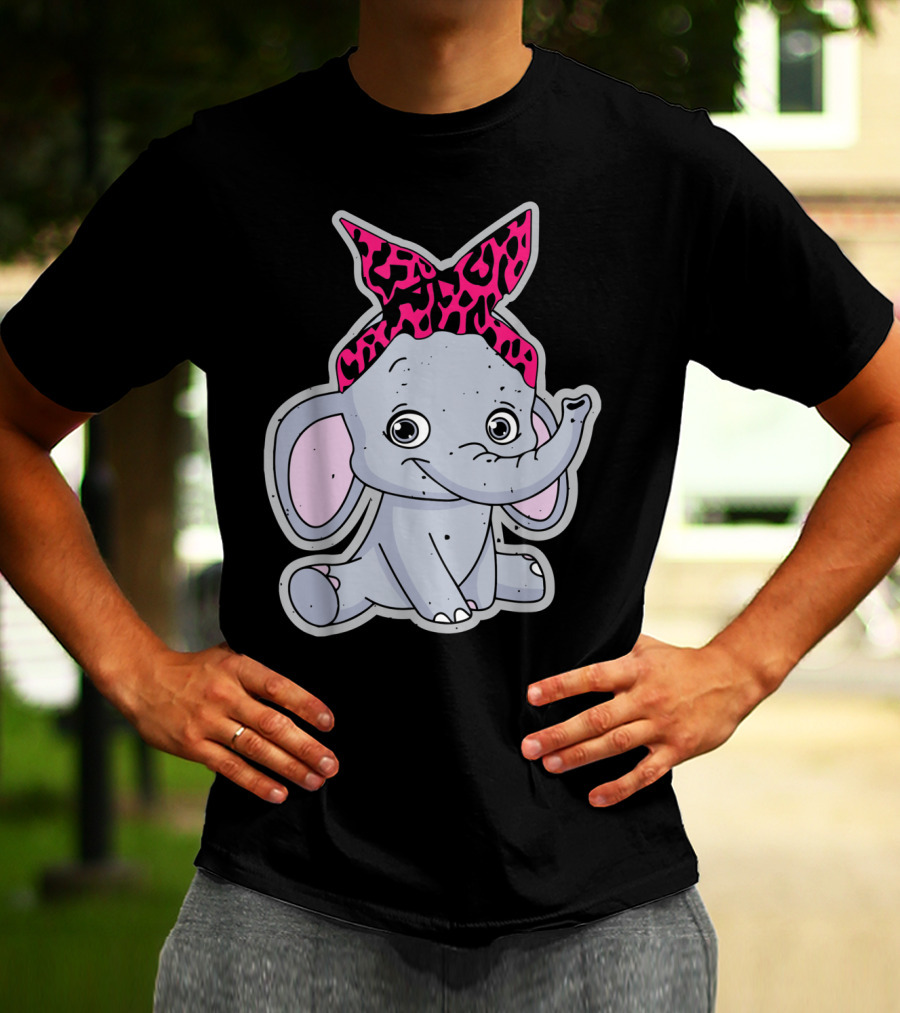Elephants Cute Cartoon With Pink Leopard Bow T-Shirt