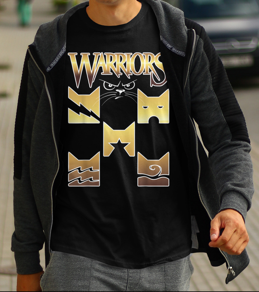 WARRIORS Golden Clan Cat Icons With Lightning, Eye, Star, Wave Symbols T-Shirt