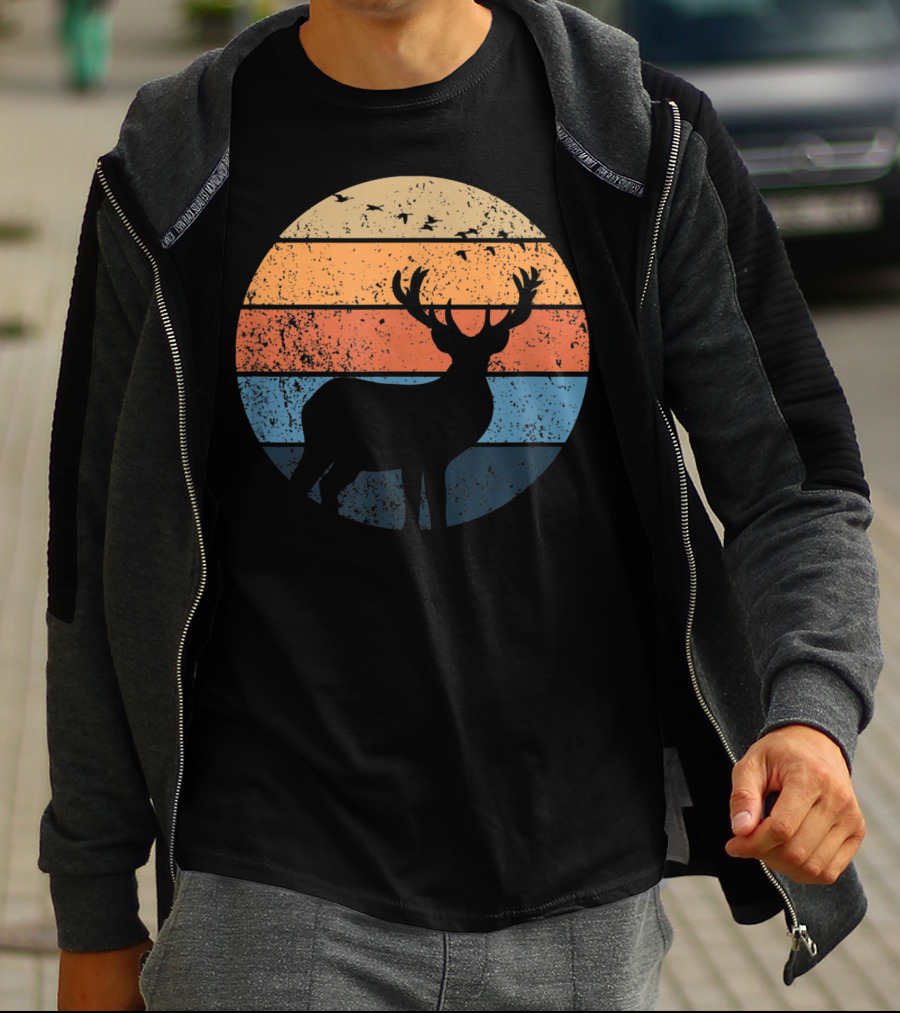 Deer Hunters Vintage Sunset Silhouette With Flying Birds T-Shirt