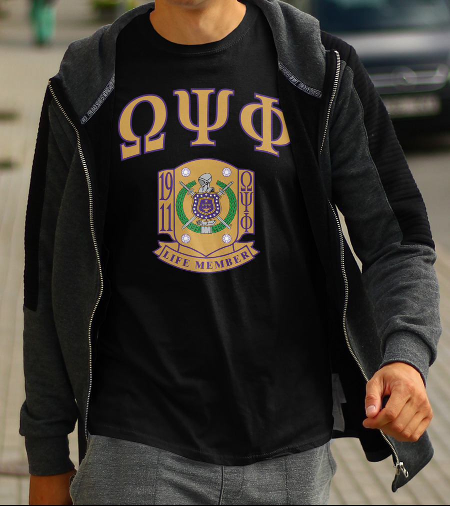 Omega Psi Phi Fraternity Inc 1911 Life Member Crest T-Shirt