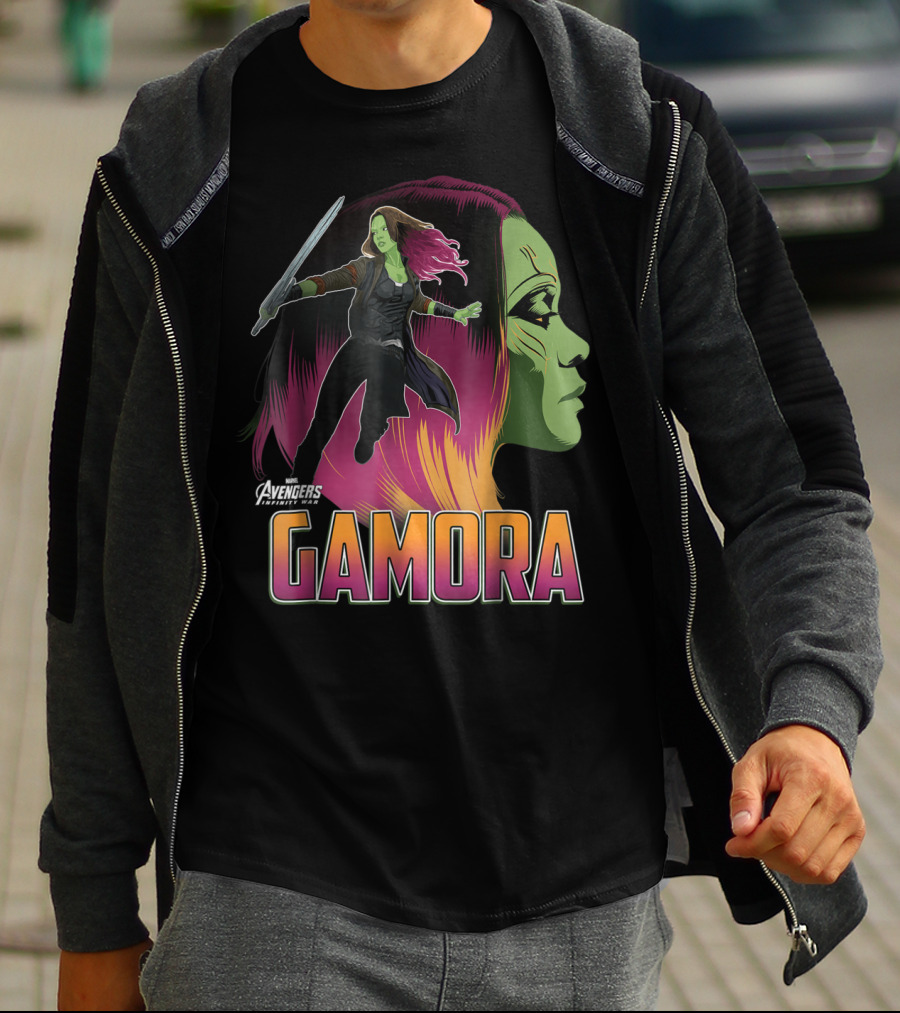 Avengers Infinity War Gamora Profile And Action Pose T-Shirt