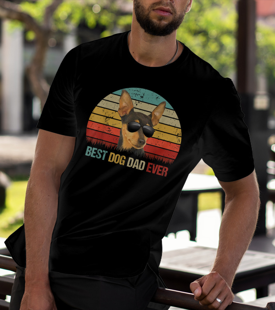 Best Dog Dad Ever Chihuahua Retro Style Sunglasses Vintage Stripes T-Shirt