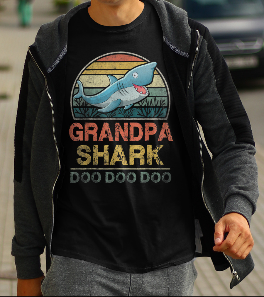 Grandpa Shark Doo Doo Doo Father's Day Retro Sunset Ocean T-Shirt