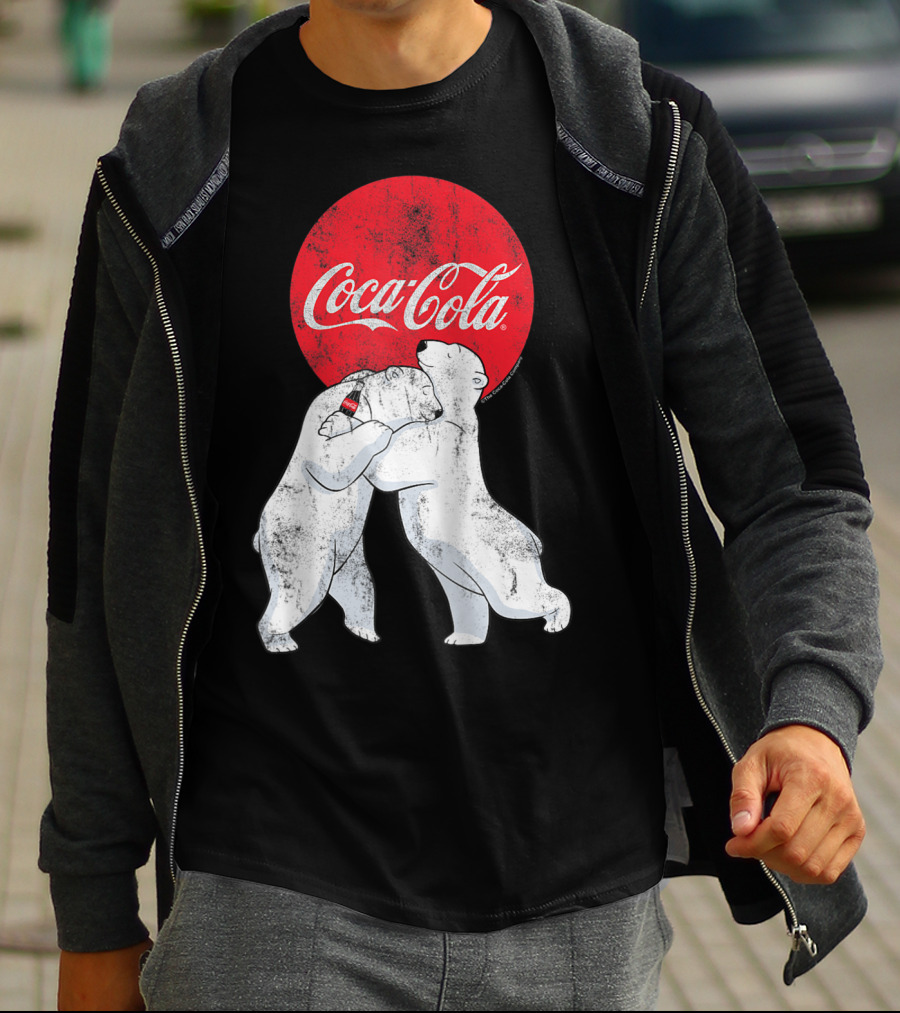 Coca-Cola Christmas Polar Bears Hugging With Red Circle Classic BL T-Shirt