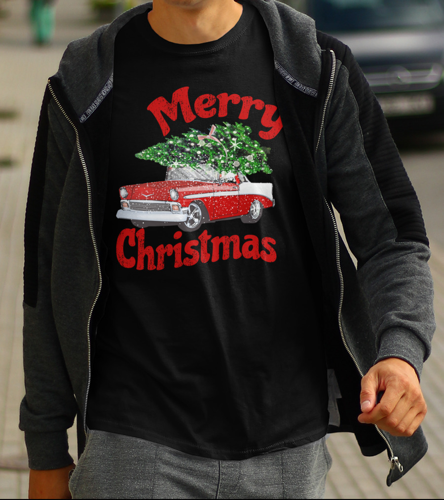 Merry Christmas Vintage Classic Car With Christmas Tree T-Shirt