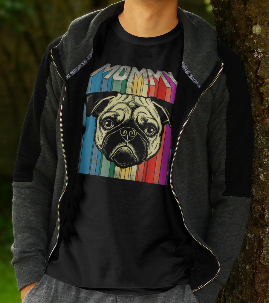 Mommy Pug Dog Retro Rainbow Stripes T-Shirt
