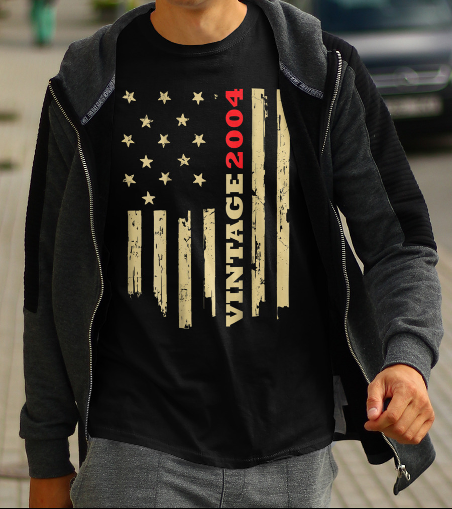 Vintage 2004 American Flag Birthday Gift T-Shirt