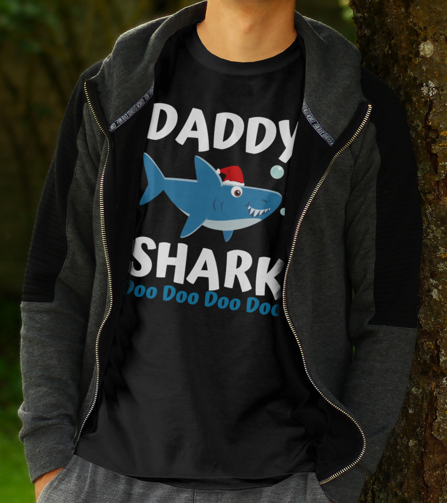 Daddy Shark Doo Doo Doo Doo Christmas Family Shark T-Shirt