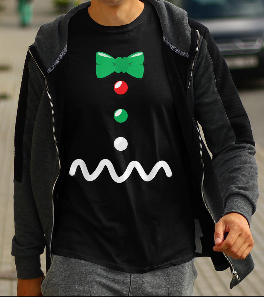Gingerbread Man Christmas Bow Tie Décor T-Shirt