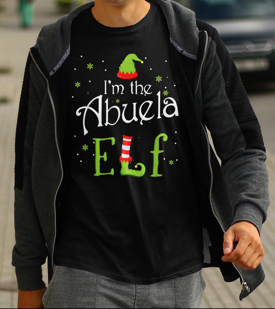 I'm The Abuela Elf Christmas Xmas Family Hat Snowflakes Stocking T-Shirt