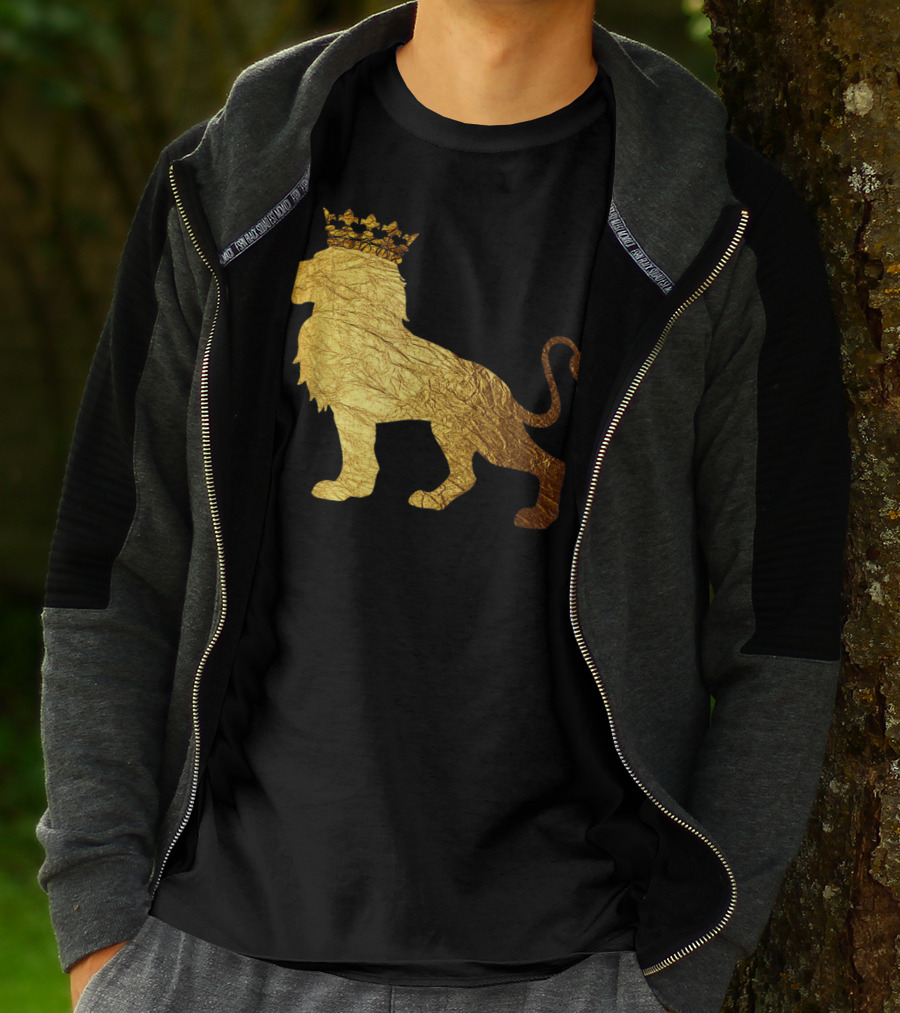 King Of The Jungle Lion With Golden Crown T-Shirt