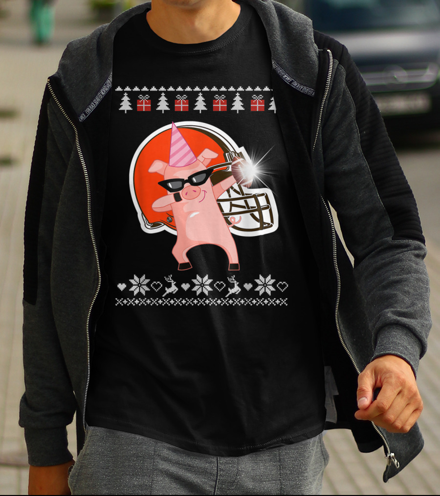 Merry Christmas Pig Dabbing Football Team Santa Hat Sunglasses Christmas Tree Reindeer Snowflakes T-Shirt