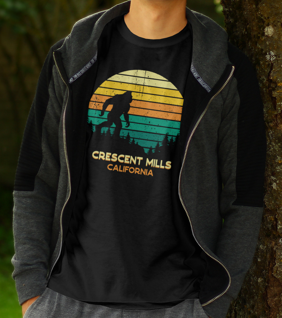 Crescent Mills California Bigfoot Retro Bayou Sunset T-Shirt