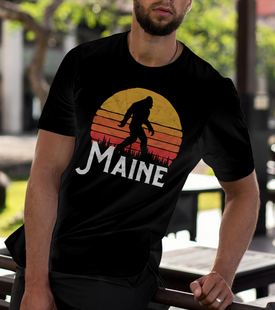 Maine Bigfoot Silhouette Retro Sun Believe T-Shirt