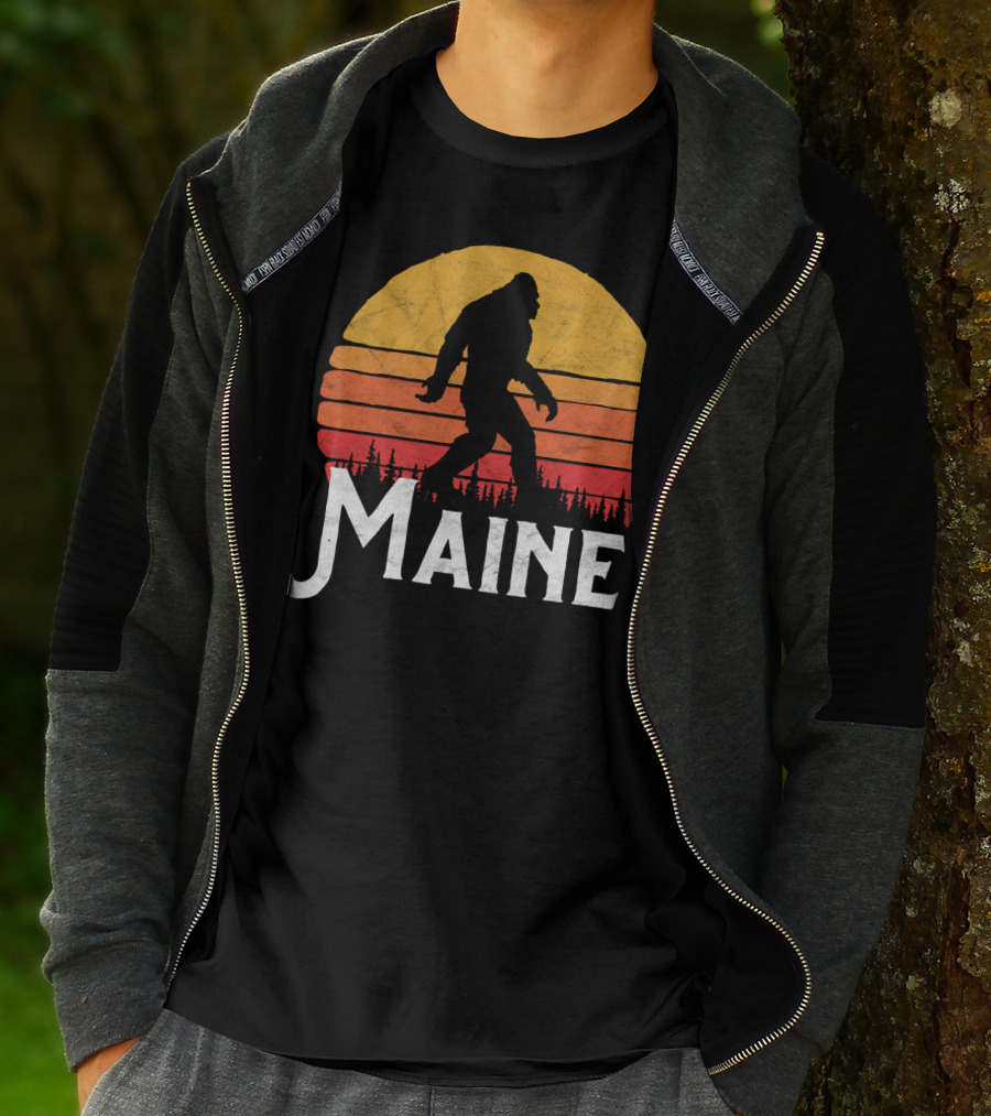 Maine Bigfoot Silhouette Retro Sun Believe T-Shirt