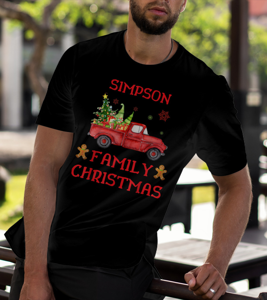 Simpson Family Christmas Old Red Truck With Tree And Gingerbread Men T-Shirt