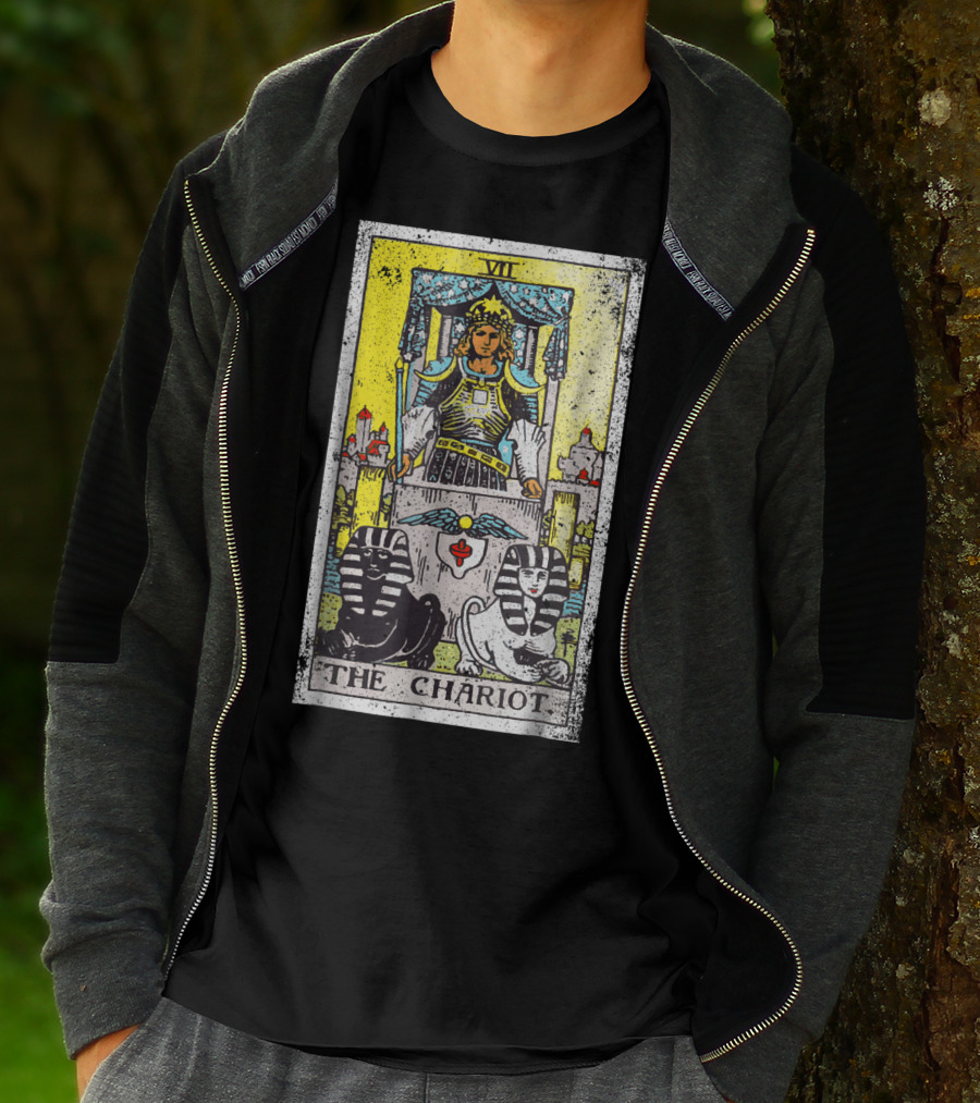 VII The Chariot Tarot Card T-Shirt
