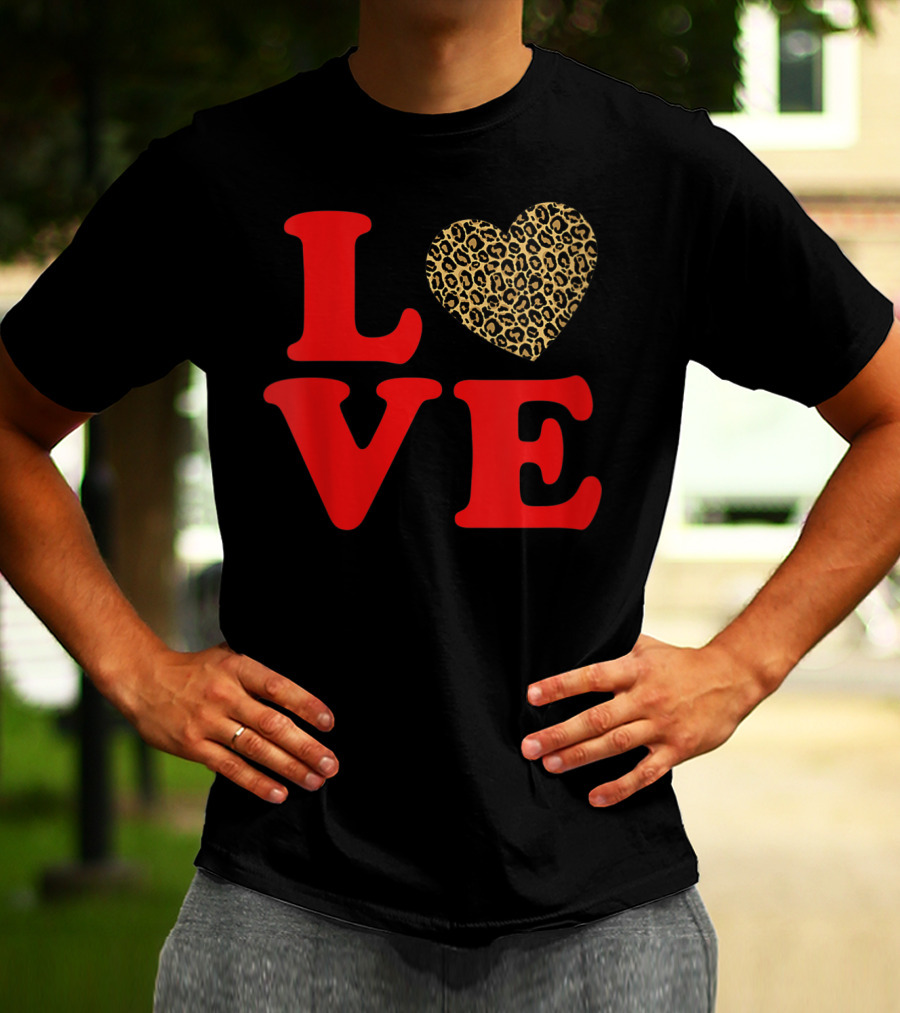 LOVE Leopard Heart Valentines Day Cute T-Shirt