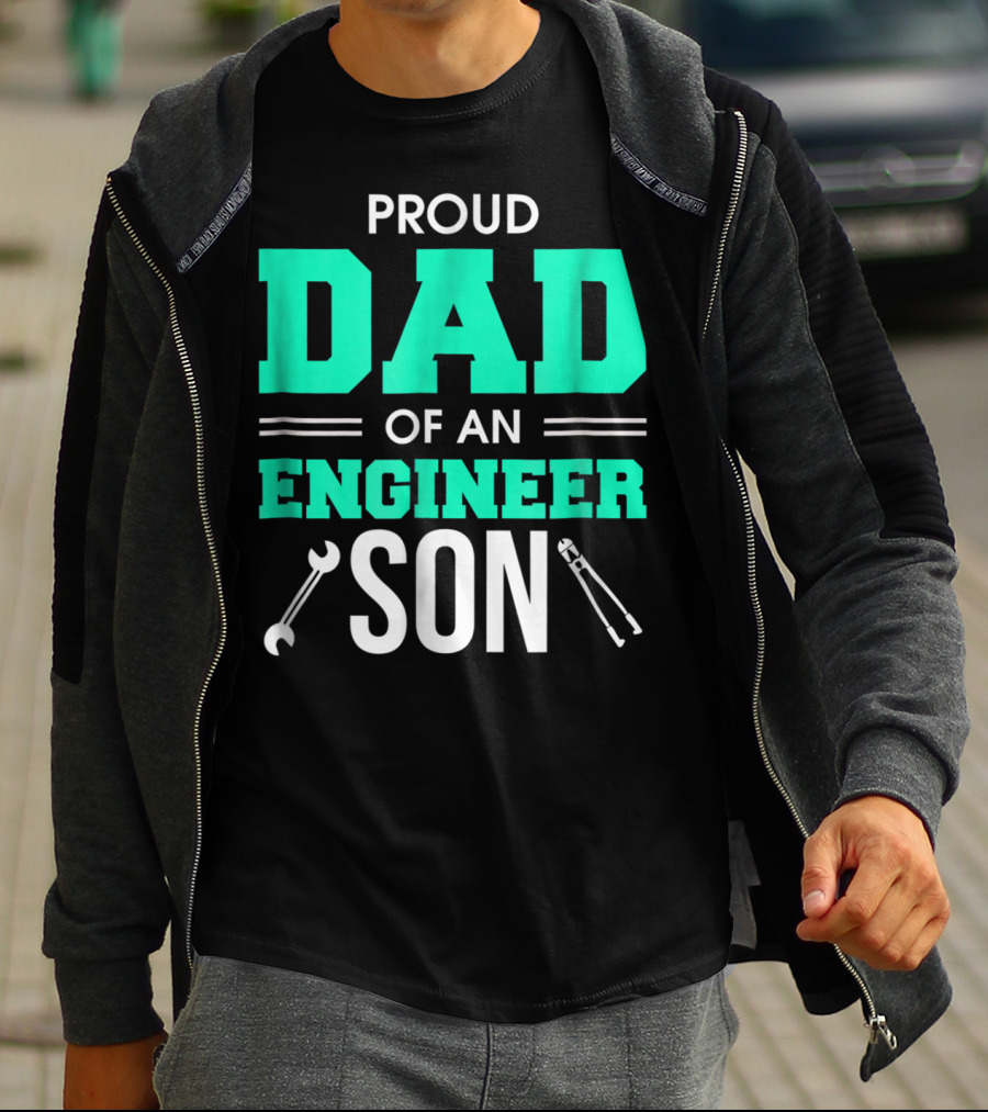 Proud Dad Of An Engineer Son With Wrench And Tool Icons T-Shirt