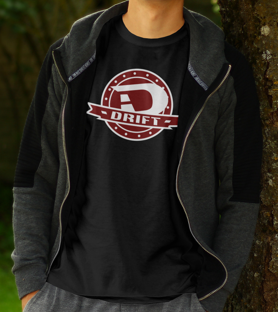 Classic Style Drift Red Icon Badge T-Shirt