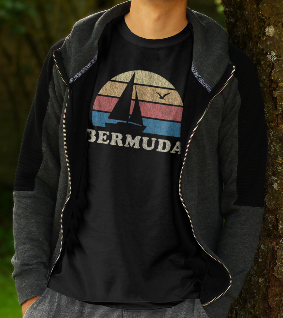 Bermuda 70s Vintage Sailboat Sunset Throwback T-Shirt